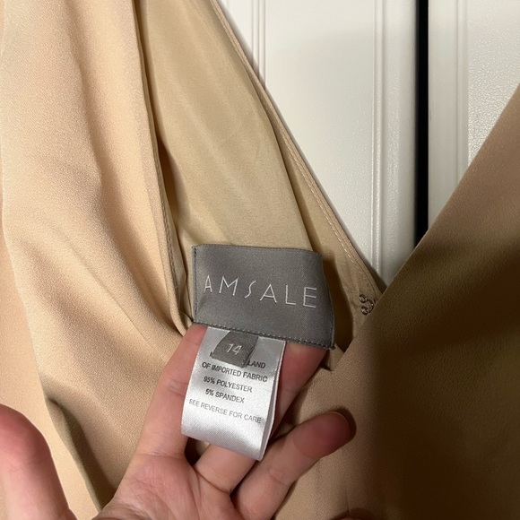 Amsale Viola Crepe Bridesmaid NWT Dress - Picture 7 of 9